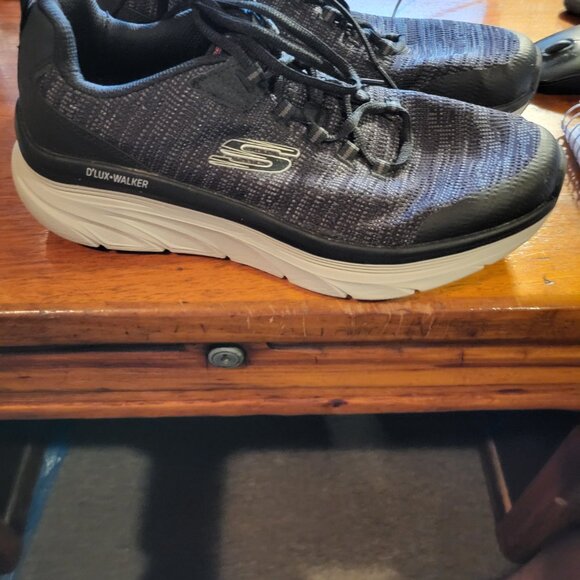 SKECHERS MENS SHOES - Picture 2 of 3